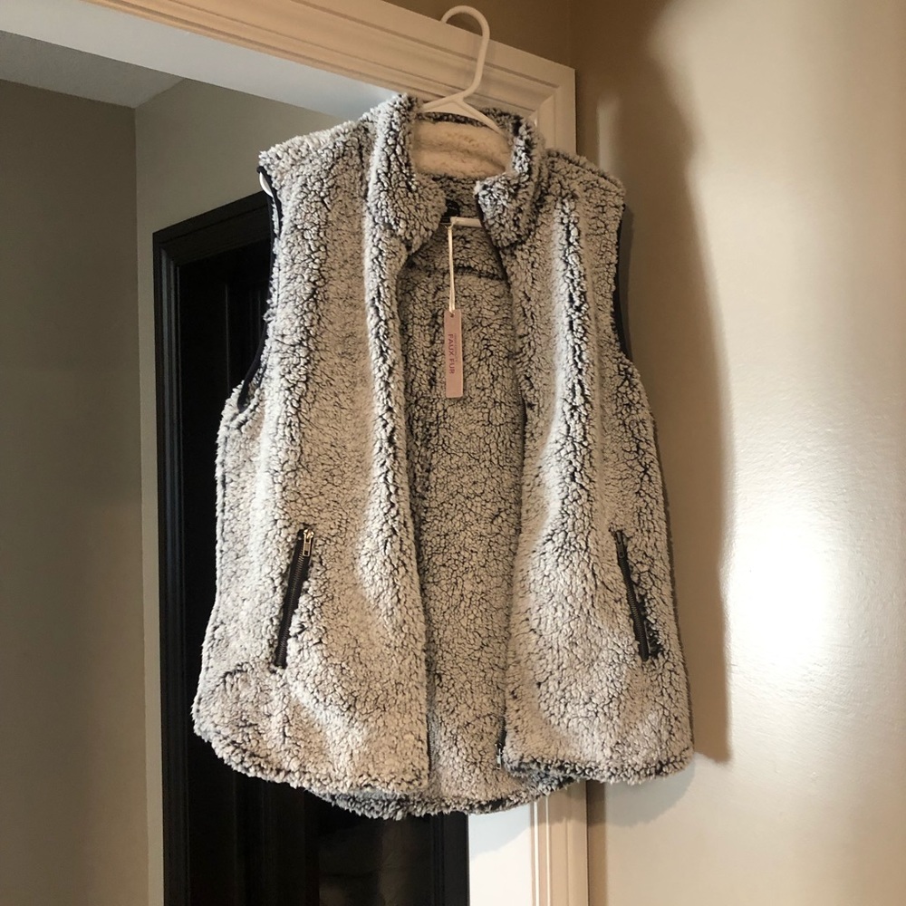 Love Tree Brand Sherpa Vest